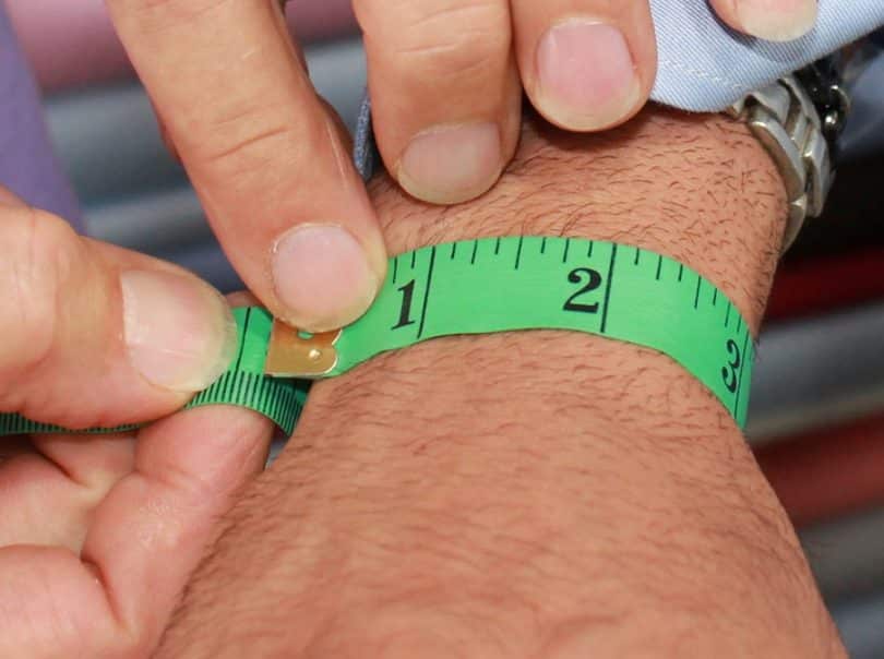 measure your wrist size