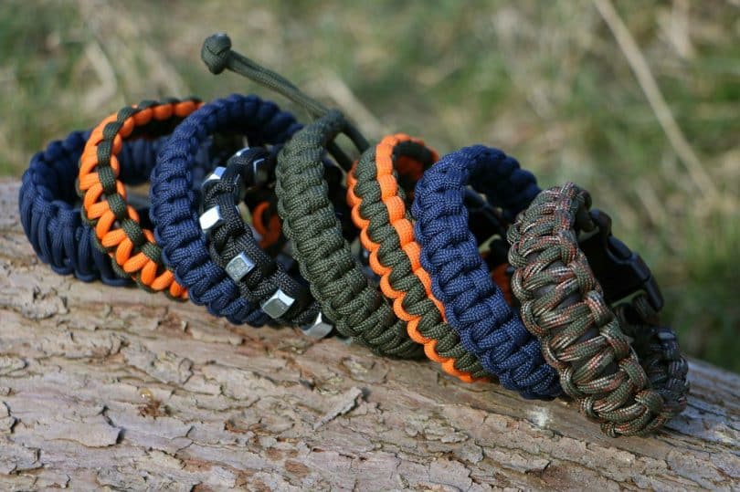 Paracord Bracelet Uses Staying Safe with a Tiny Package