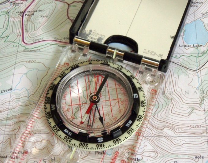 How to Use a Compass a Pro with These 7 Easy Steps