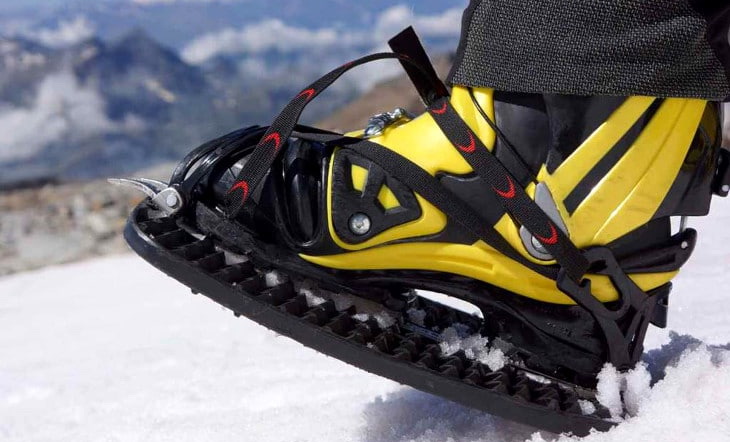 best snow shoeing boots