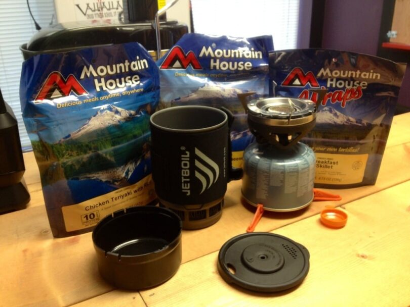 Jetboil Flash vs Zip Which One is The Best Stove for Outdoor Use? Hiking Tips and Advice