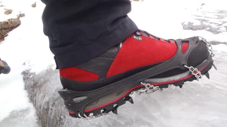 Lowa-Mountain-Expert-with-Hillsound-Trail-Crampon-on-ice