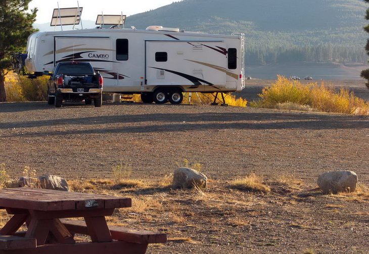 Boondock Camping in the middle of the nature