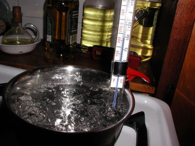 boiling water temperature