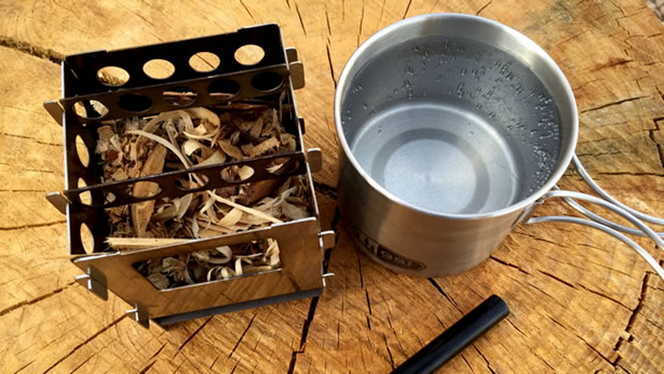 Bushcraft Essentials Bushbox Stove