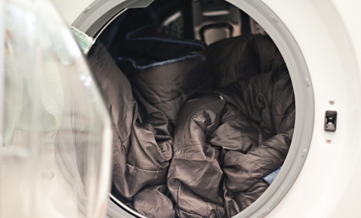 Sleeping bag in the dryer