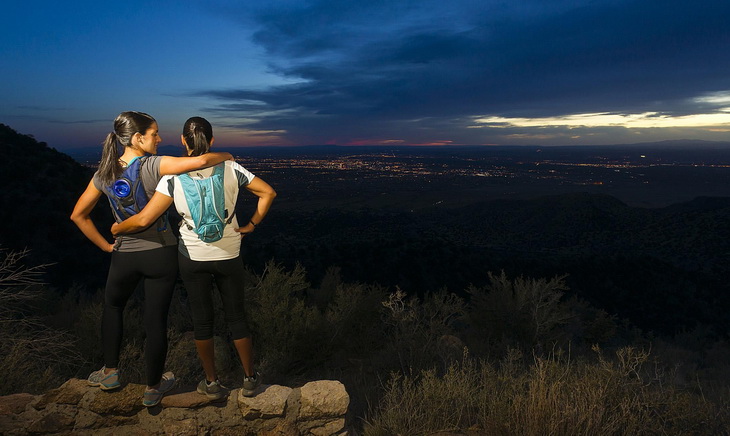 night-hiking - partners