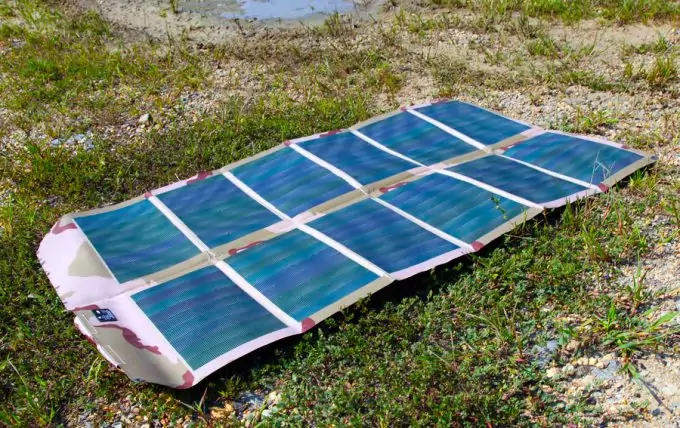 12 panel portable solar charger