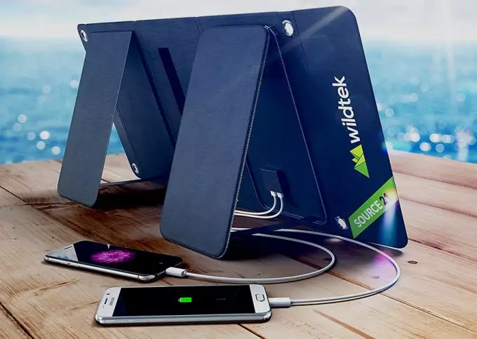solar charger charging 2 phones 