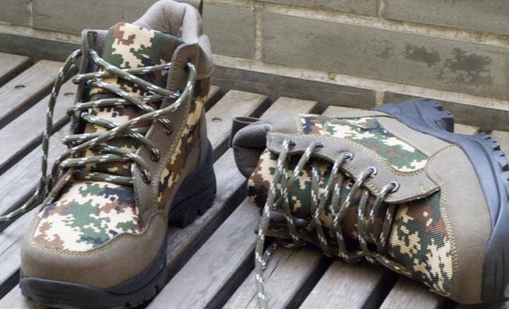 A pair of hiking boots for mens