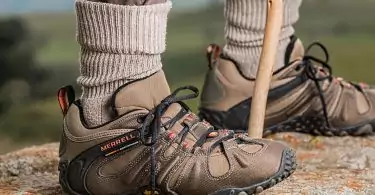 hiker wearing backpacking and hiking shoes
