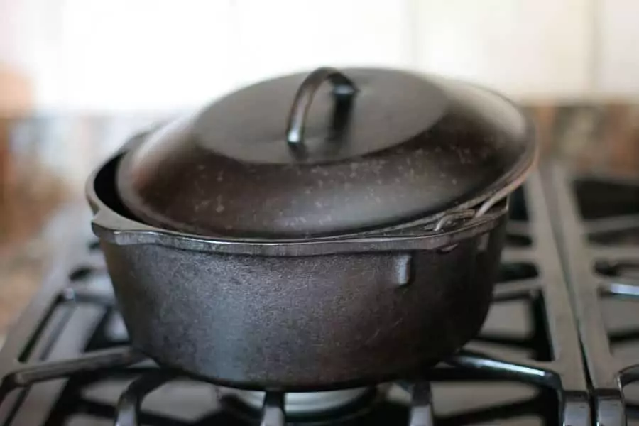 Cast iron cookware