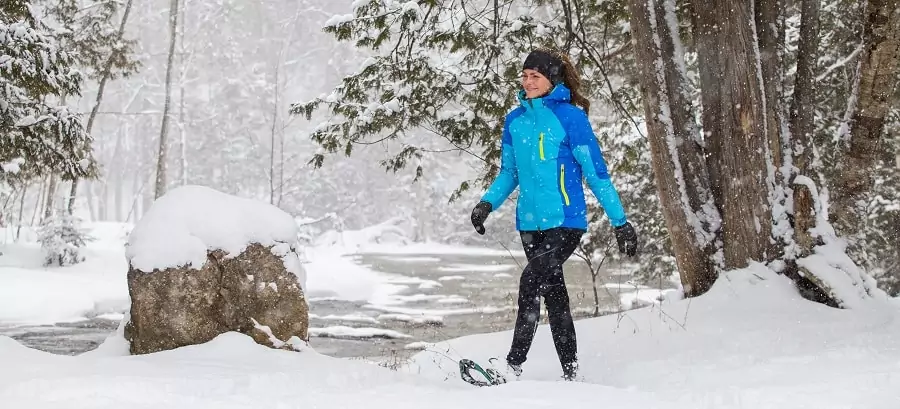 Gender-specific snowshoes