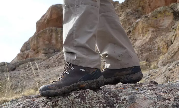 A man wearing Oboz-Bridger-Mid-BDry-Mens-Hiking-Boots