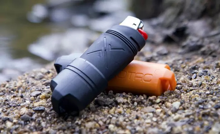 Two Waterproof case for lighter