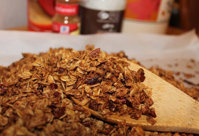 Close up picture of oats leaning on table