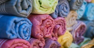 a close up picture of bath towels