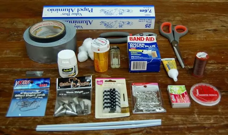 DIY SURVIVAL KIT