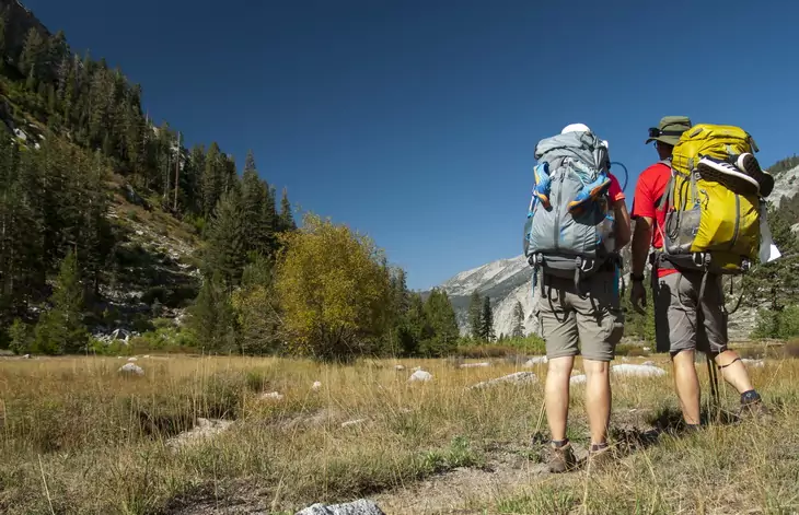 Hike-the-beautiful-45-mile-Rae-Lakes-Loop-and-experience-true-High-Sierra-Wilderness