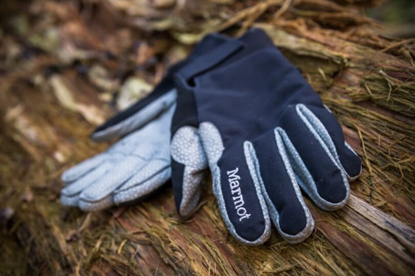 Winter gloves