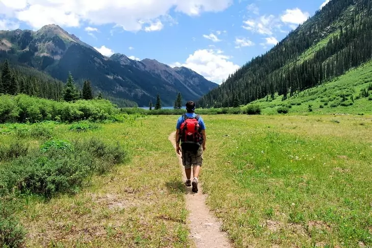 backpacking in Colorado mountains
