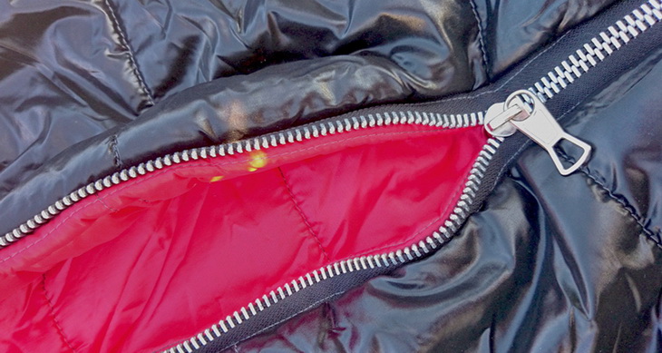 sleeping bag zipper