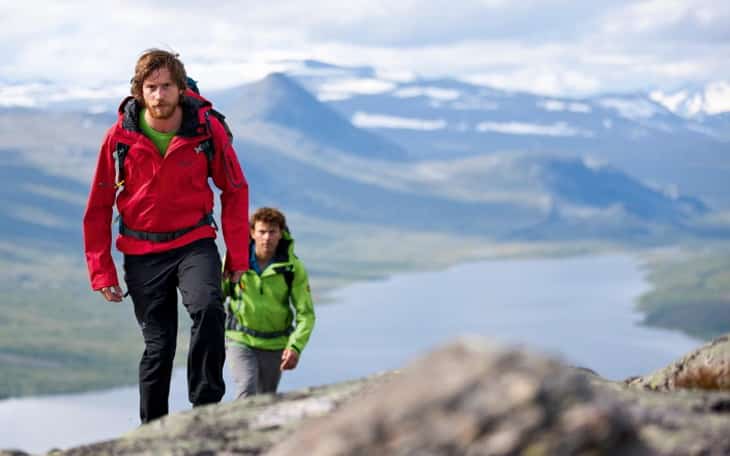 exercising your glutes with hiking