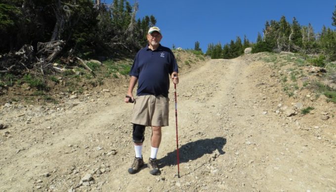 light knee brace for hiking