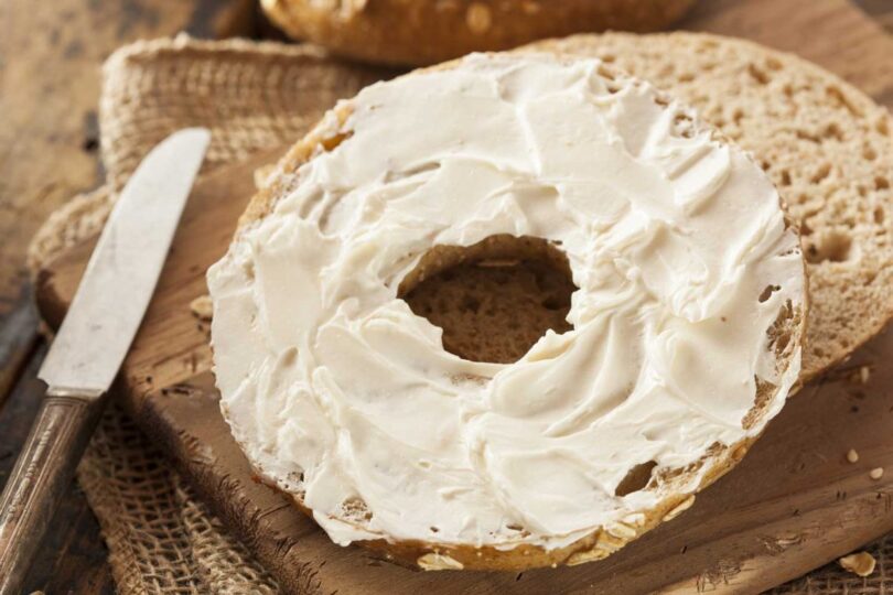 picture of cream cheese on the top of a bread slice