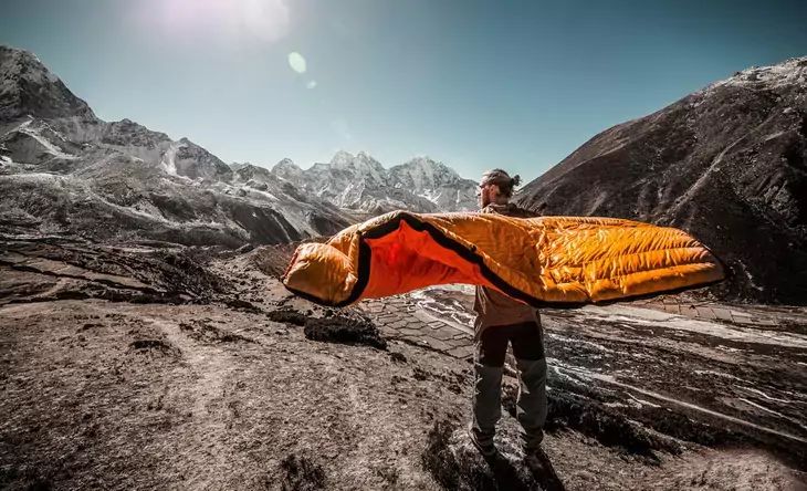 A stiff breeze on Everest is one way to dry your sleeping bag