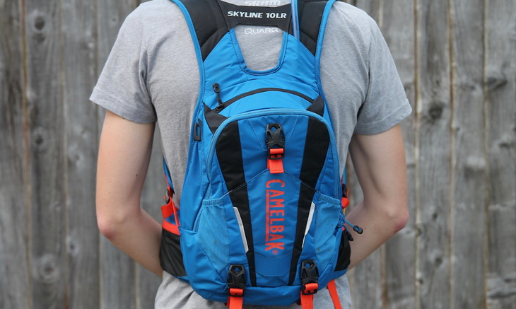 Man wearing Camelbak Skyline