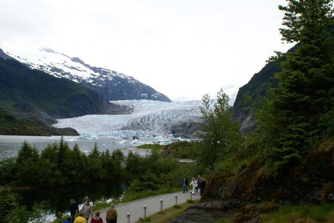 Mendenhall_Glacier_in_Tongass_National_Forest