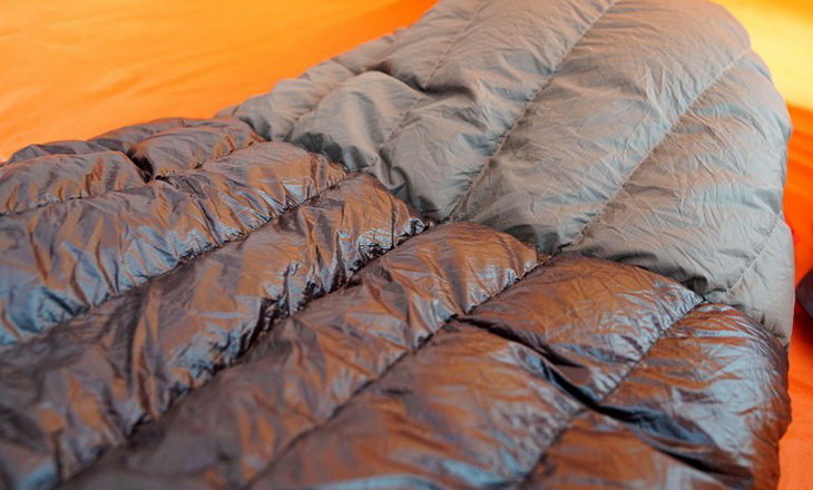 Image of a Nemo sleeping bag in a tent