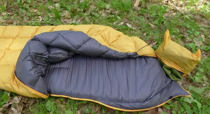 Big Agnes Pitchpine on the grass