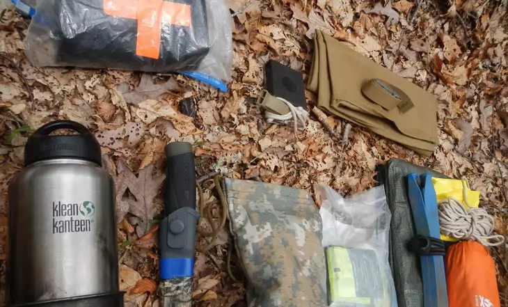 What I carry in my pack for a day hike