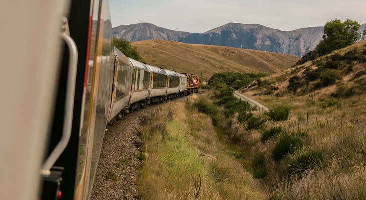 Traveling with the train 