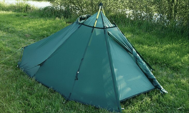 Image of a DIY ski-poled tent