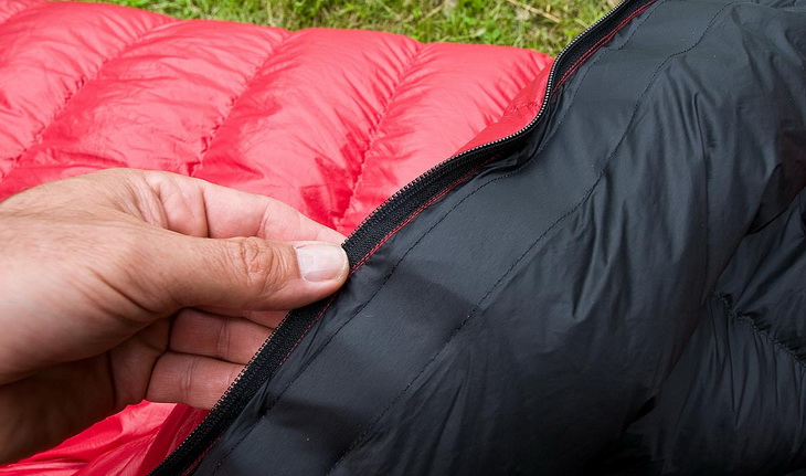 Western Mountaineering Cypress Gore WindStopper sleeping bag insulation