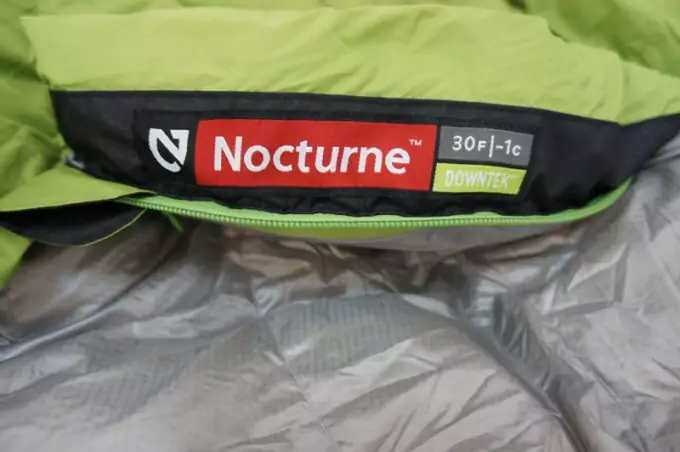 Image showing the temperature rating of Nemo Nocturne Sleeping Bag