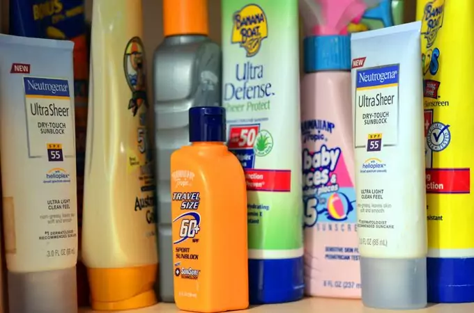 different types of sunscreen creams