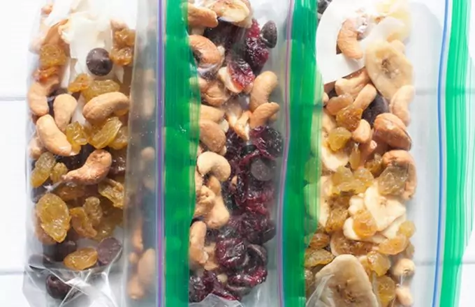 dried fruit and nuts in ziploc.png