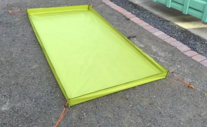 tent bathtub floor